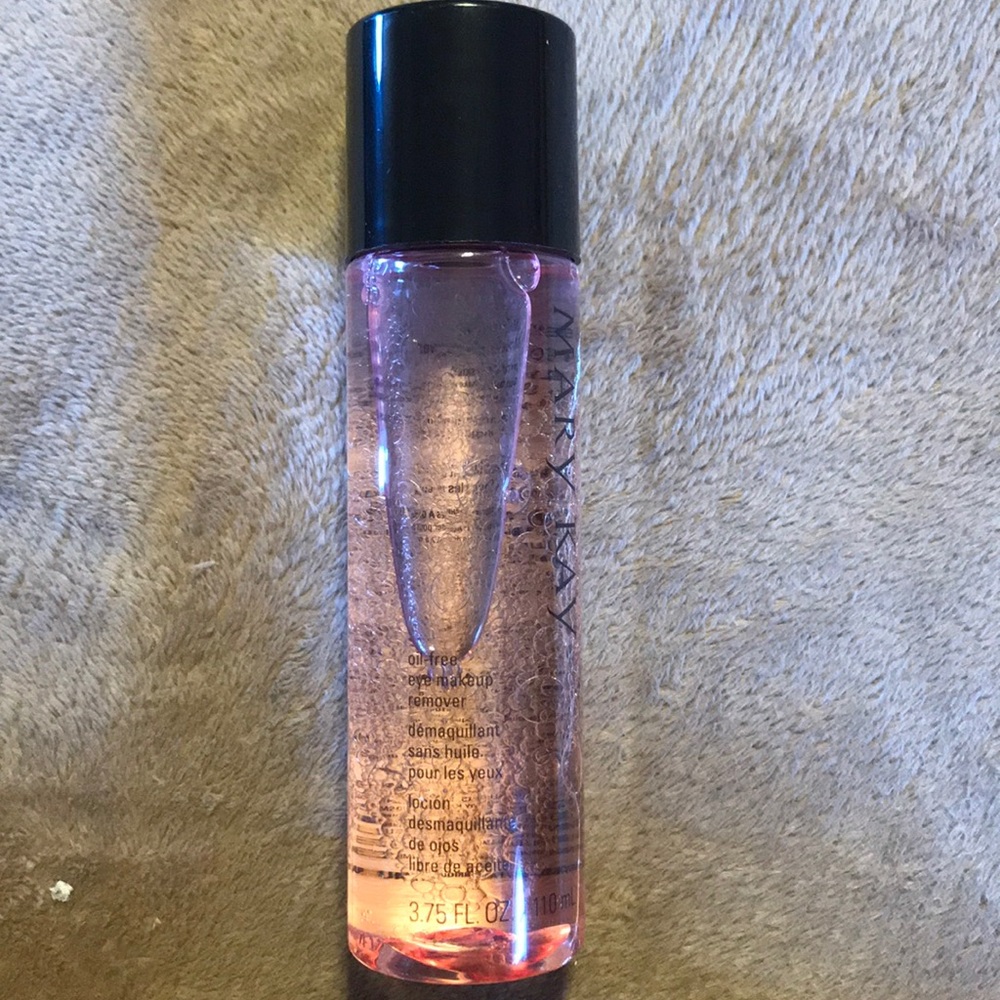 NEW OIL FREE EYE MAKEUP REMOVER